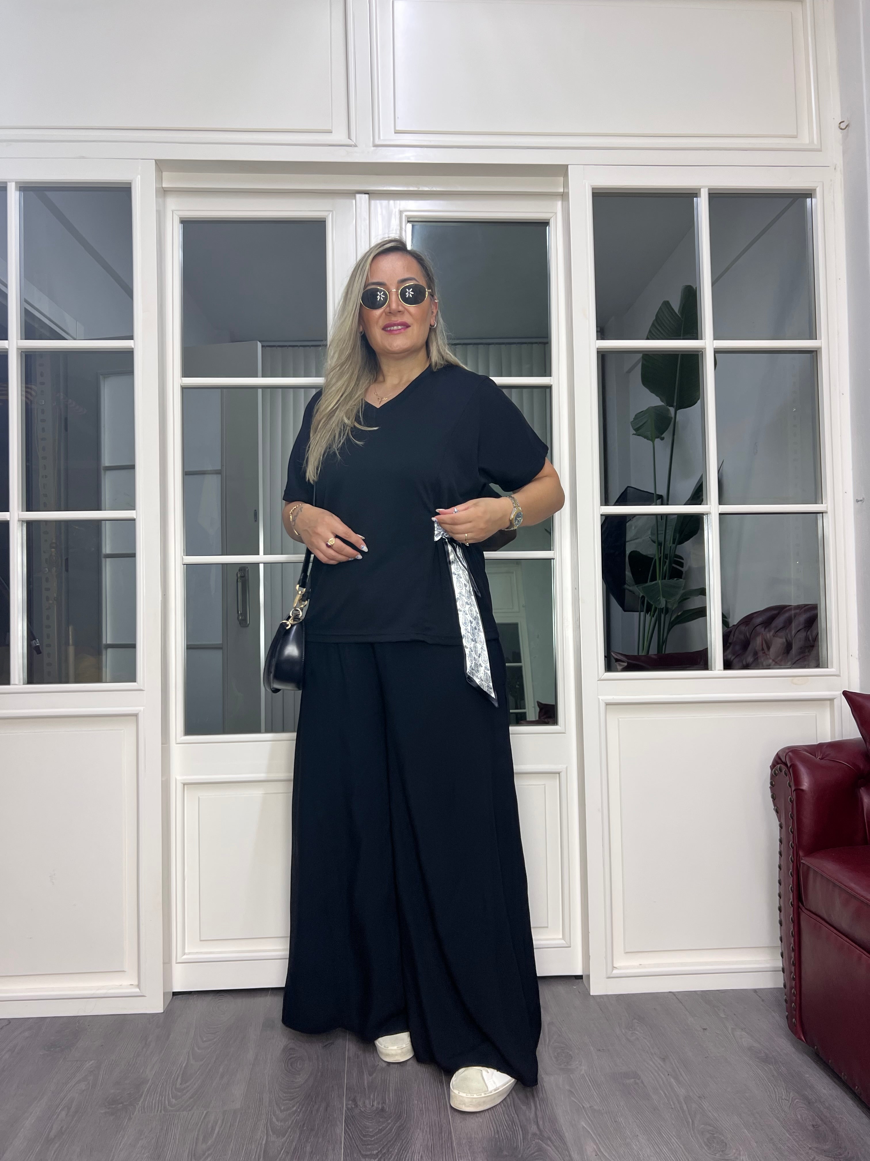 A02609 yanı bağmalı modal kumaş likralı bluz